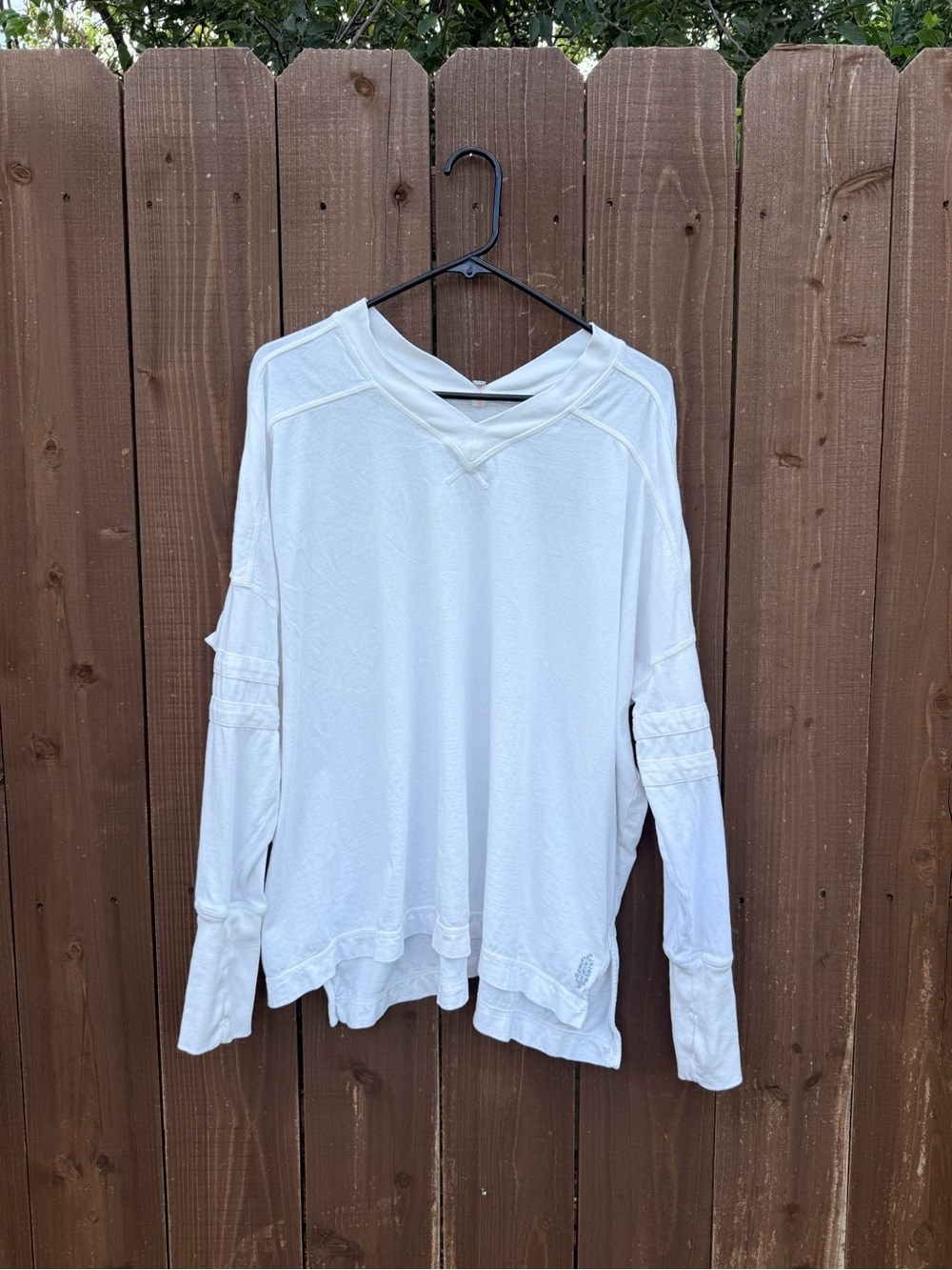 Free People White Long Sleeve Pullover Sweatshirt